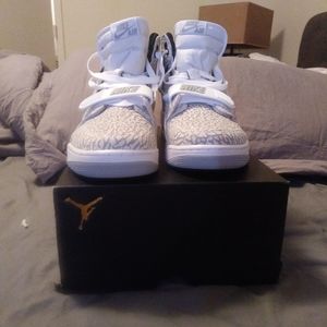 New Box Jordans Retro
